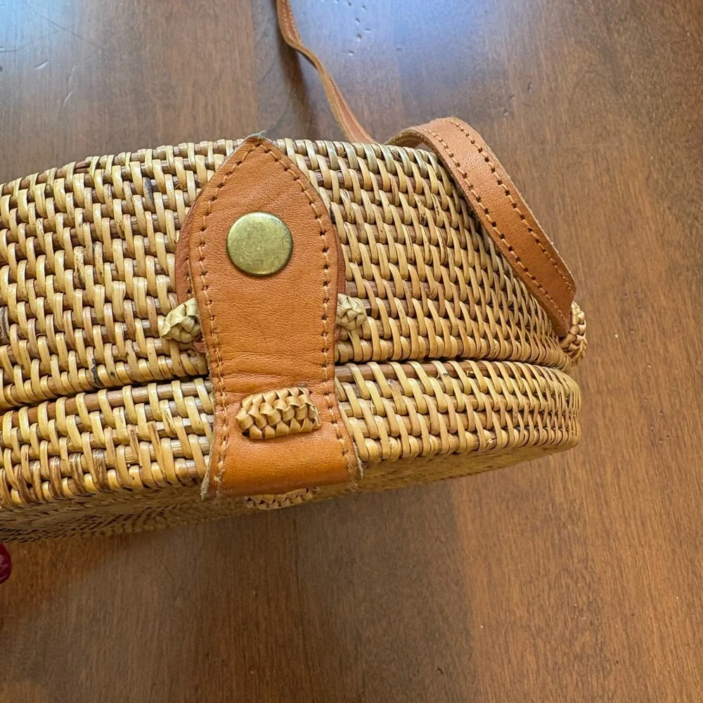 Round Woven Tan Crossbody Bag